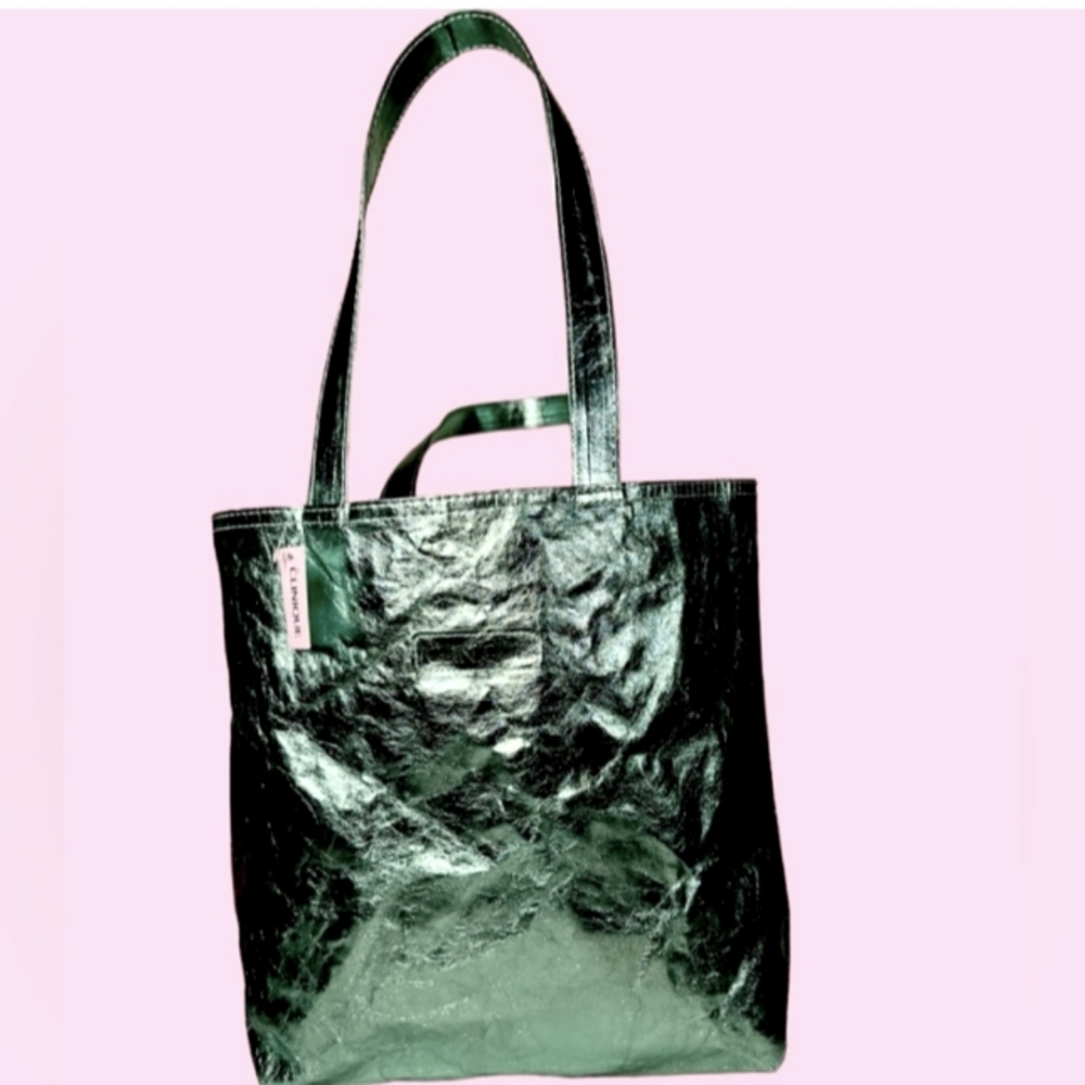 CLINIQUE NWT FOIL LOOK TOTE AND GIFT SET - Picture 3 of 9